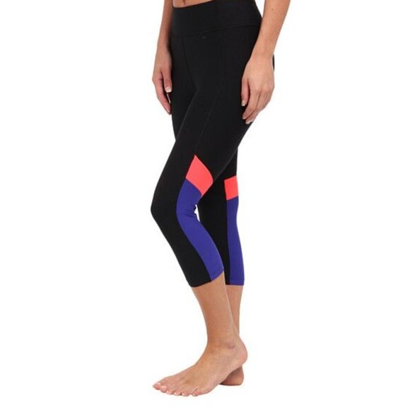 Under Armour Heatgear Alpha Novelty 3/4 Track Pants Womens Size Small Workout - Picture 1 of 7